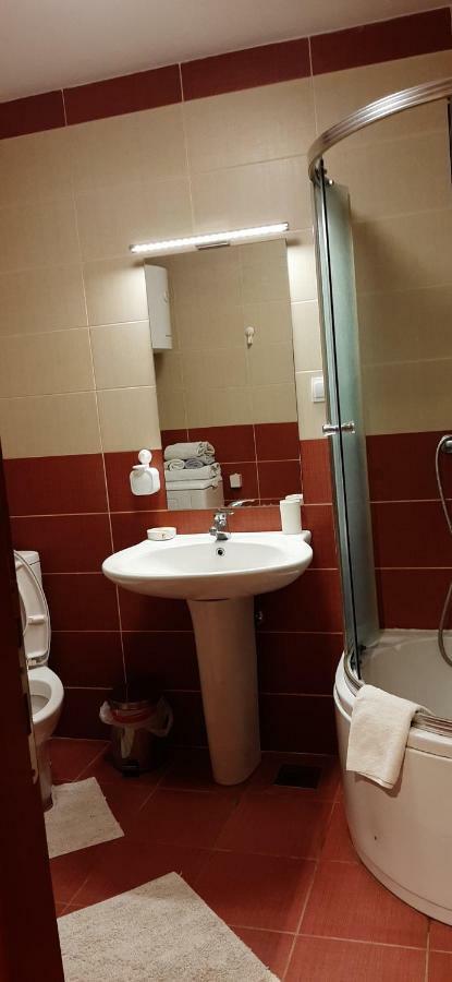 Iskra Διαμέρισμα Μπούντβα Εξωτερικό φωτογραφία