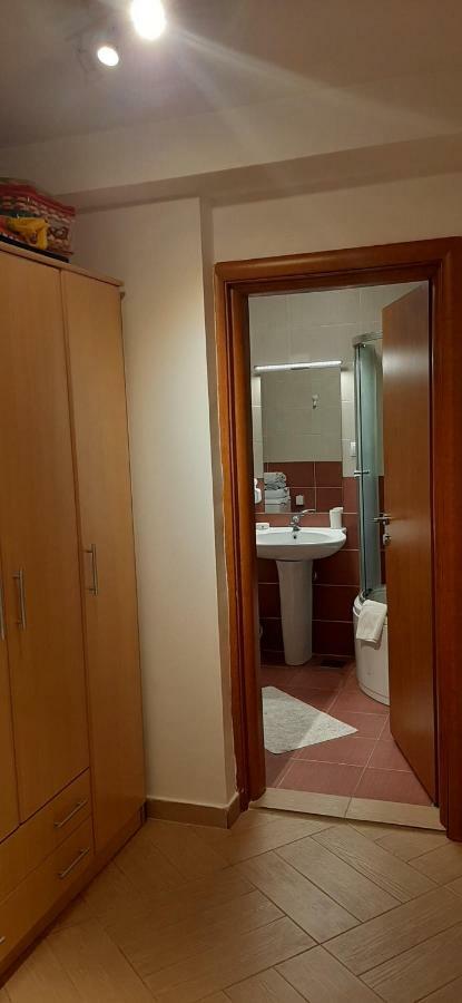Iskra Διαμέρισμα Μπούντβα Εξωτερικό φωτογραφία